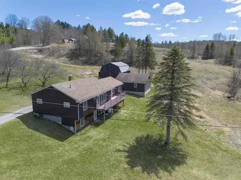 Exterior - 246 Gray Rd, Plainfield, VT 05667 photo 13 of 15