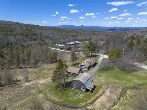 View/Area - 246 Gray Rd, Plainfield, VT 05667 photo 6 of 9