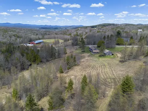 View/Area - 246 Gray Rd, Plainfield, VT 05667 photo 5 of 9