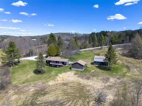 View/Area - 246 Gray Rd, Plainfield, VT 05667 photo 2 of 9