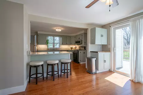 Kitchen - 41 Main St, Atkinson, NH 03811 photo 1 of 7