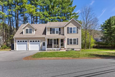 12 Pasture Rd, Swanzey, NH 03431