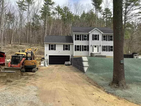 152 Brewster Rd, Barrington, NH 03825