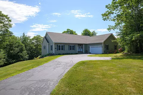 1375 Province Rd, Gilmanton, NH 03237