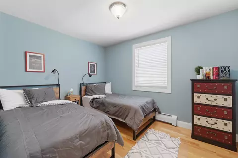 Bedroom - 1035 Vt Route 121, Windham, VT 05359 photo 2 of 10