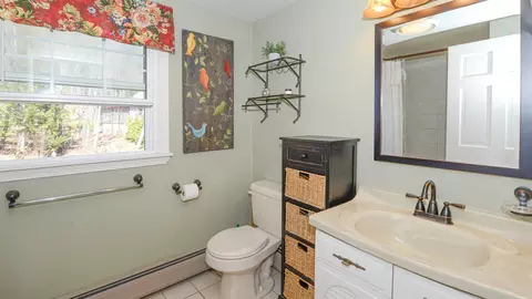 Bath - 99 W Main St, Denmark, ME 04022 photo 4 of 4