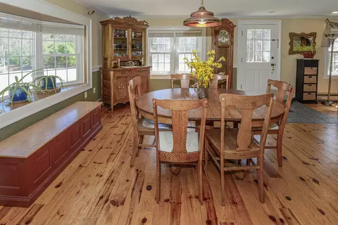 Dining - 99 W Main St, Denmark, ME 04022 photo 2 of 3