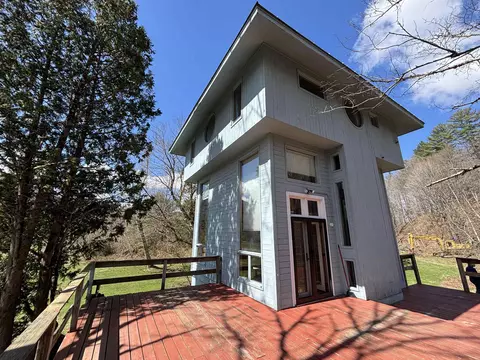 Exterior - 19 River Run Dr, Hyde Park, VT 05655 photo 3 of 13
