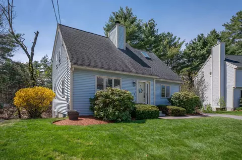 63 Norma Dr, Nashua, NH 03062