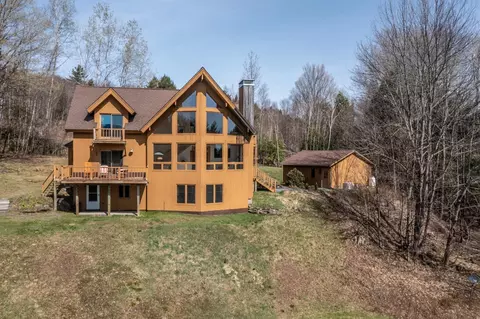 1117 Moulton Ln, Stowe, VT 05672
