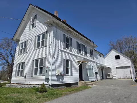 196 Union St, Springfield, VT 05156