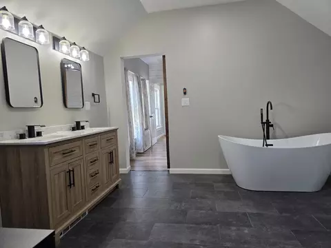 196 Union St, Springfield, VT 05156 photo 30