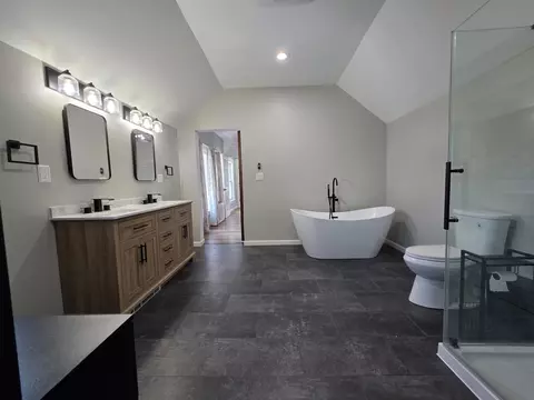 196 Union St, Springfield, VT 05156 photo 34