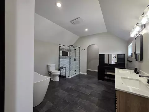 196 Union St, Springfield, VT 05156 photo 38