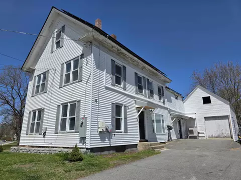 196 Union St, Springfield, VT 05156