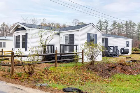 146 Pineland Park Rd, Milton, NH 03851