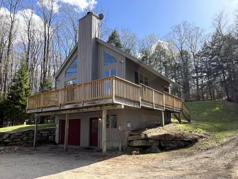 509 Silver Ln, Wardsboro, VT 05355