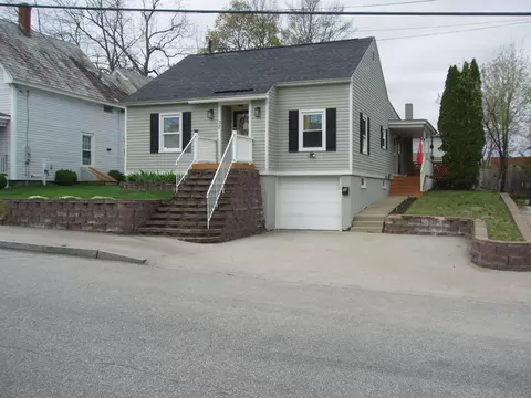 32 Morgan St, Manchester, NH 03102