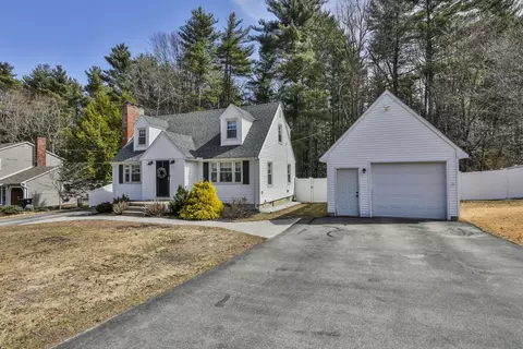 42 Dublin Ave, Nashua, NH 03063