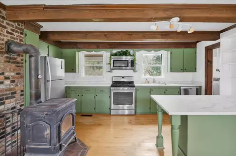 4804 Main Rd, Huntington, VT 05462