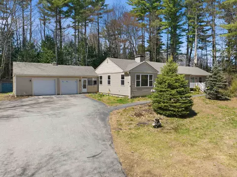 1090 Main St, Laconia, NH 03246