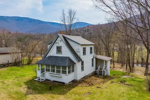 2819 Vt Route 313, Arlington, VT 05250