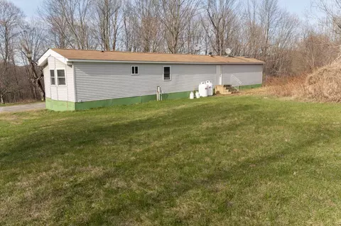 831 Mccarthy Rd, Williamstown, VT 05679