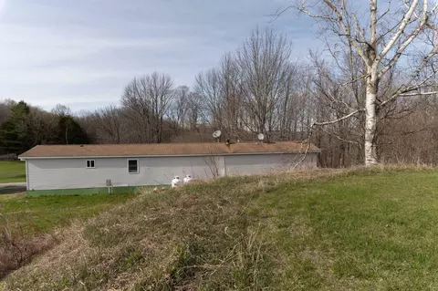 Exterior - 831 Mccarthy Rd, Williamstown, VT 05679 photo 6 of 7