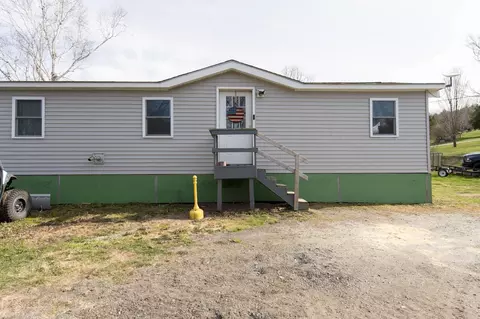 Exterior - 831 Mccarthy Rd, Williamstown, VT 05679 photo 7 of 7