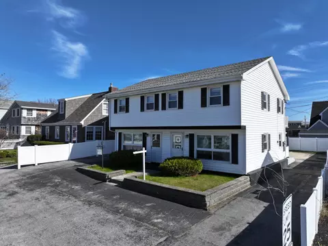 8 Nashua St, Seabrook, NH 03874