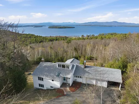 89 Briarcliff Rd, Gilford, NH 03249
