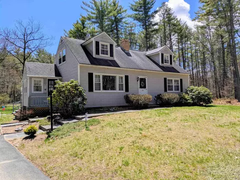 26 Horseshoe Pond Rd, Andover, NH 03216