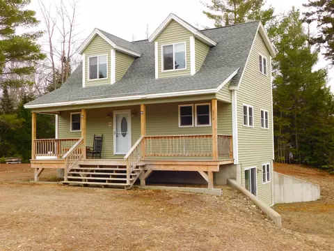63 Stump Rd, Errol, NH 03579