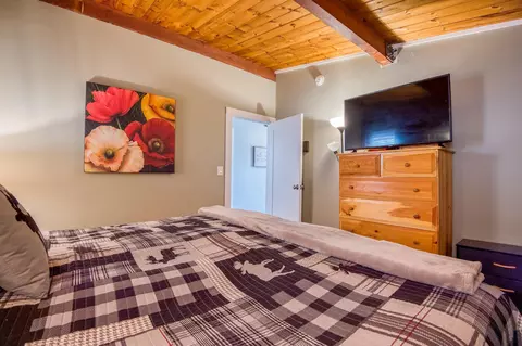 Bedroom - 169 E Danforth Rd, Freedom, NH 03836 photo 5 of 6