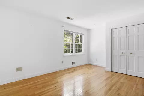 Bedroom - 12 Winding Brook Dr, Stratham, NH 03885 photo 3 of 6