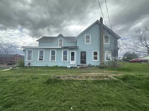 32 S Main St, Whiting, VT 05778