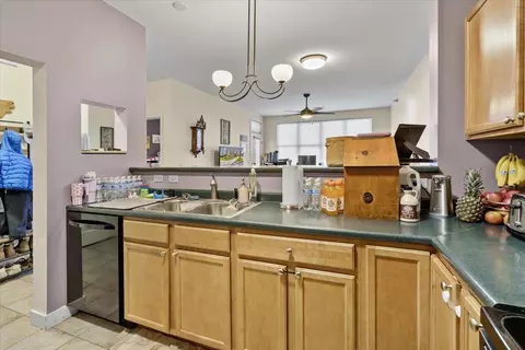 370 Farrell St #306, South Burlington, VT 05403