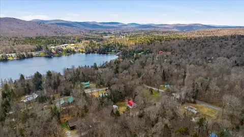 214 Hickory Rd, Woodford, VT 05201