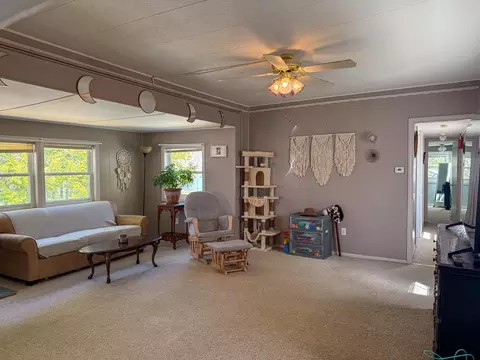 862 Mayhew Tpke #1, Bridgewater, NH 03222
