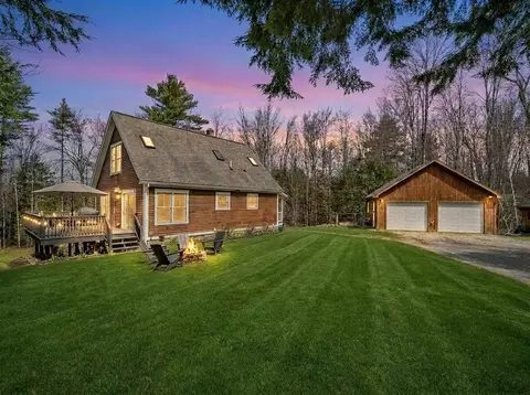 477 Mansfield View Rd, Stowe, VT 05672