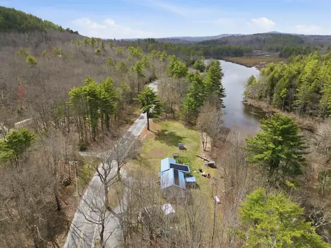 252 Merrymeeting Rd, New Durham, NH 03855