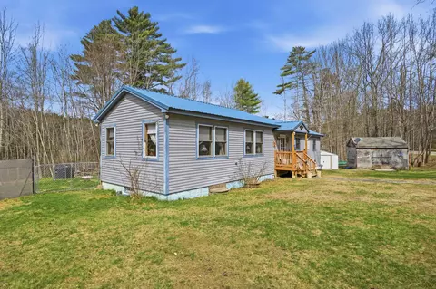 252 Merrymeeting Rd, New Durham, NH 03855