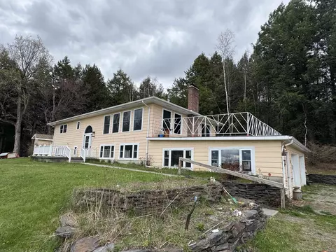 69 Missionary Acres Dr, Derby, VT 05829