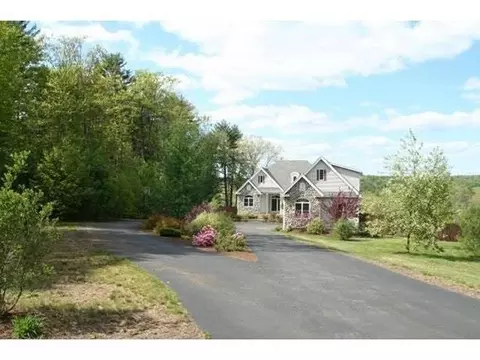 287 Hoit Rd, Concord, NH 03301