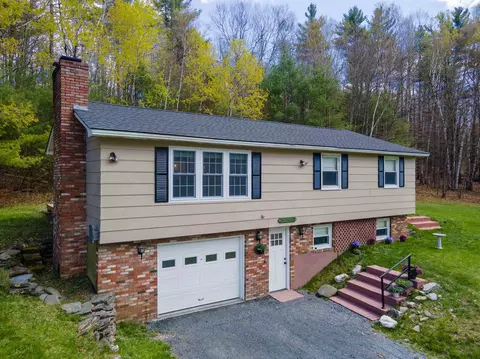 13 Leet Dr, Claremont, NH 03743