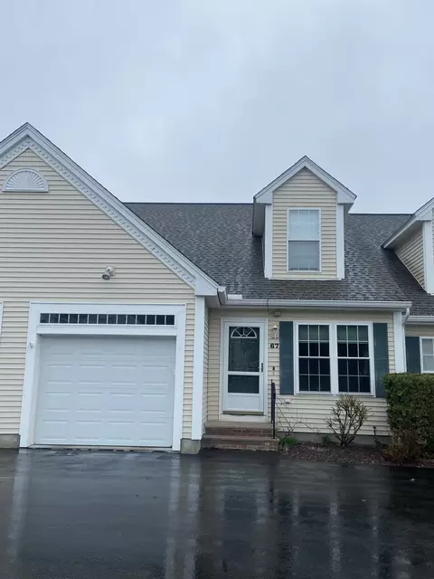 67 Pleasant St #67, Windham, NH 03087