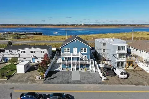 301 Portsmouth Ave, Seabrook, NH 03874