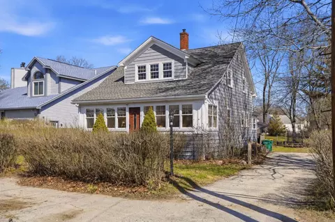 33 Walnut St, Rochester, NH 03867