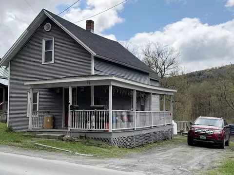 12 Park St, Randolph, VT 05060