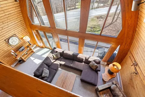 82 N Brookwood Rd, Stratton, VT 05155